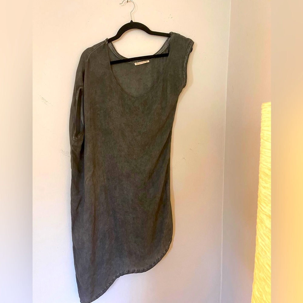 Gold Hawk asymmetric silk dress